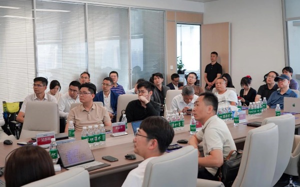 深圳市物联网产业协会举办深圳人形机器人创新交流会