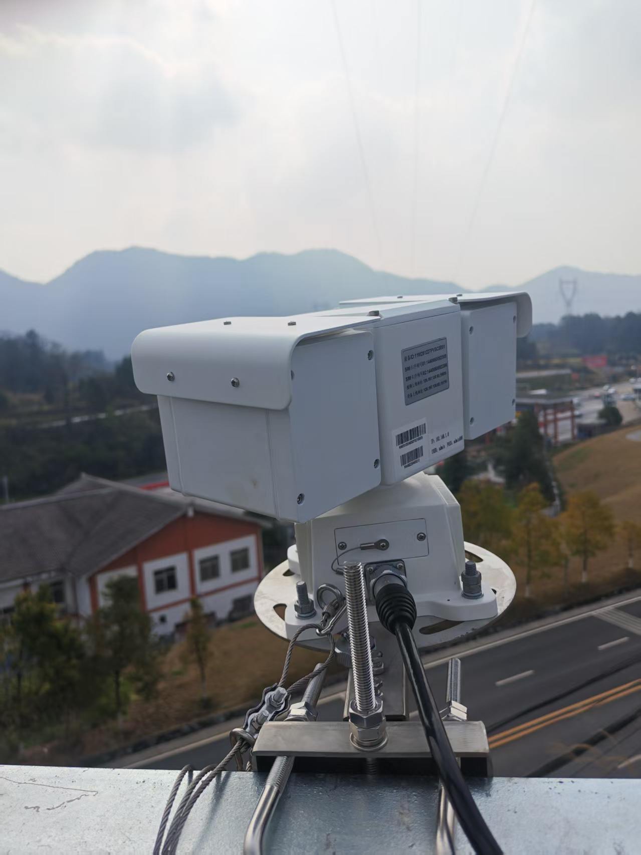 TLSK输电线路防山火图像监测装置 架空输电线路火灾监测装置图片