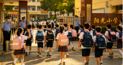 校园进出管理数智化转型:RFID胸卡系统全场景解决方案