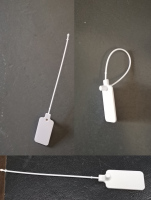 服装鞋子箱包押运仪表 封锁 一次性扎带 防串货 物品跟踪溯源管理