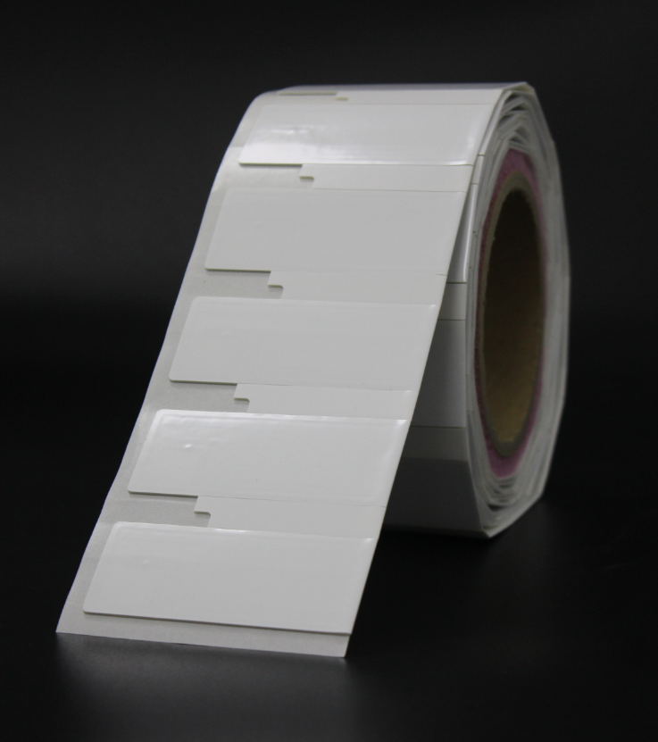 UHF柔性抗金属标签图片