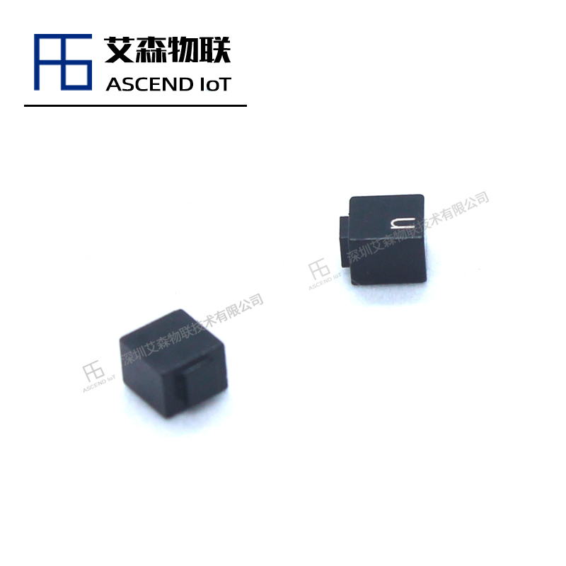 4*4*3mm微型超高频RFID陶瓷抗金属耐高温电子芯片汽车零配件防伪溯源管理图片