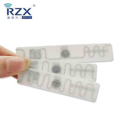 RFID柔性耐高温洗涤标签