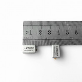 UHF耐高温特种标签 图片