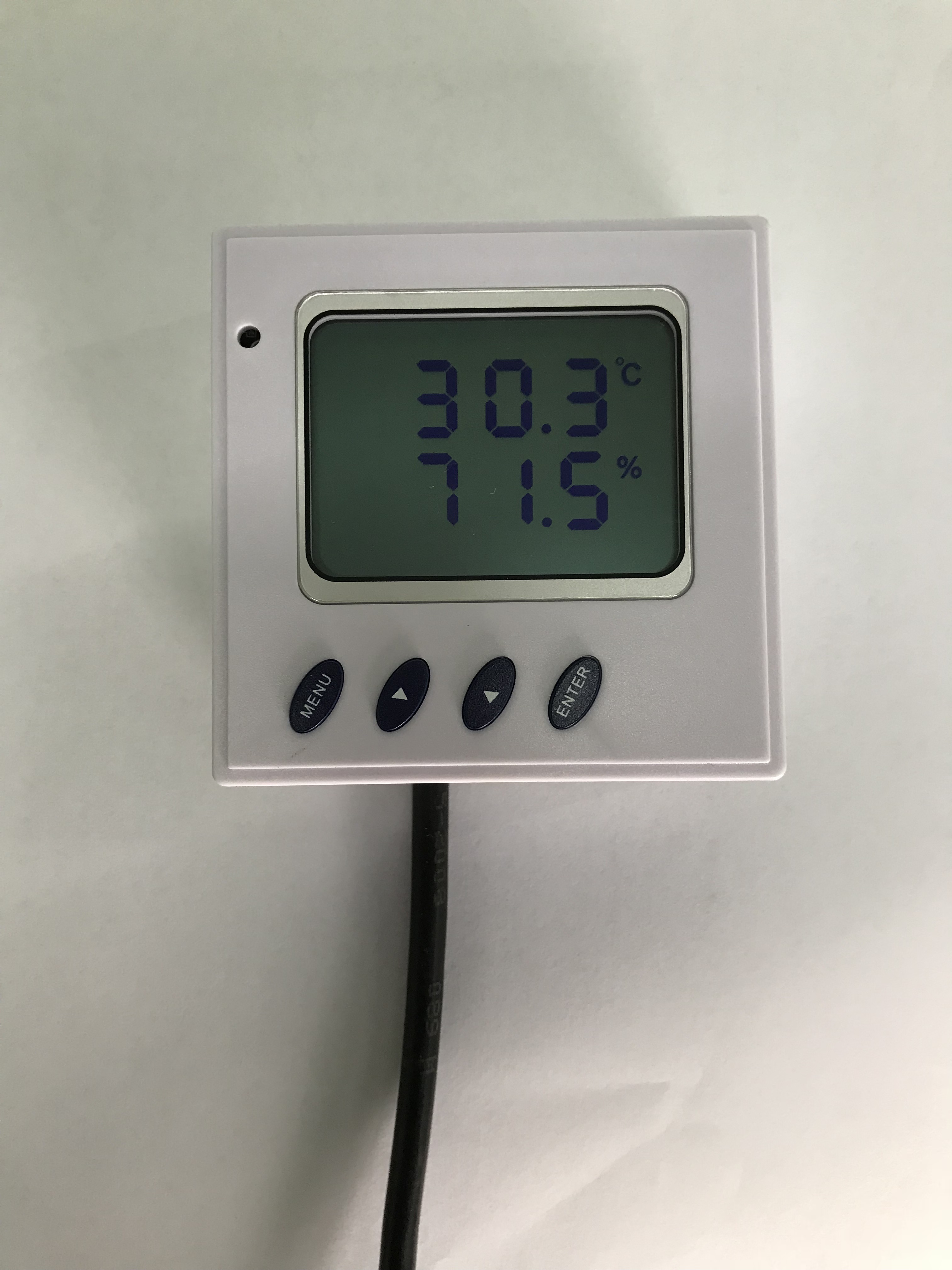RS485型温湿度变送器图片
