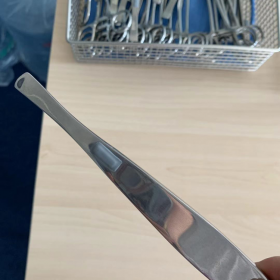 医疗手术器械盘点追踪查询电子标签 RFID微型小体积陶瓷标签 -ss2.1图片