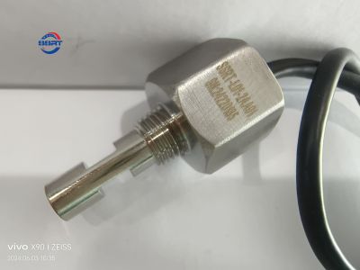 液位开关SSRT-L10-AA01继电器输出316L不锈钢油膜检测