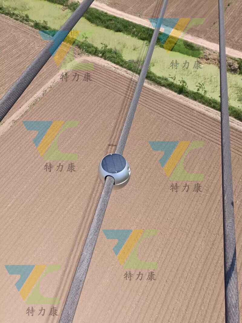  输电线路防舞动监测预警装置4G传输 + 北斗定位图片
