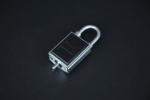 NFC无电挂锁 手机反向供电 数据实时上传 NFC挂锁 无源电子锁